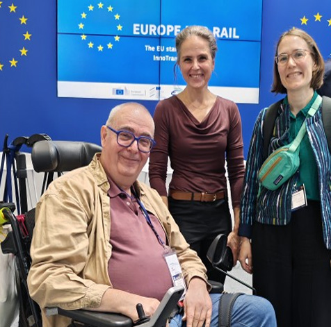 Im Gespr&auml;ch (von links nach rechts) Bernd kittendorf, Ellinor Nyberg und Marie Denninghaus, Foto: Claudia Kittendorf-Wolf, 2026