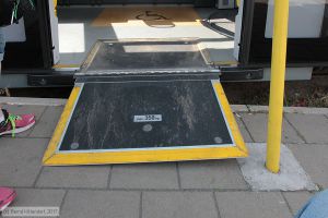 Klapprampe bei der Straßenbahn Antwerpen